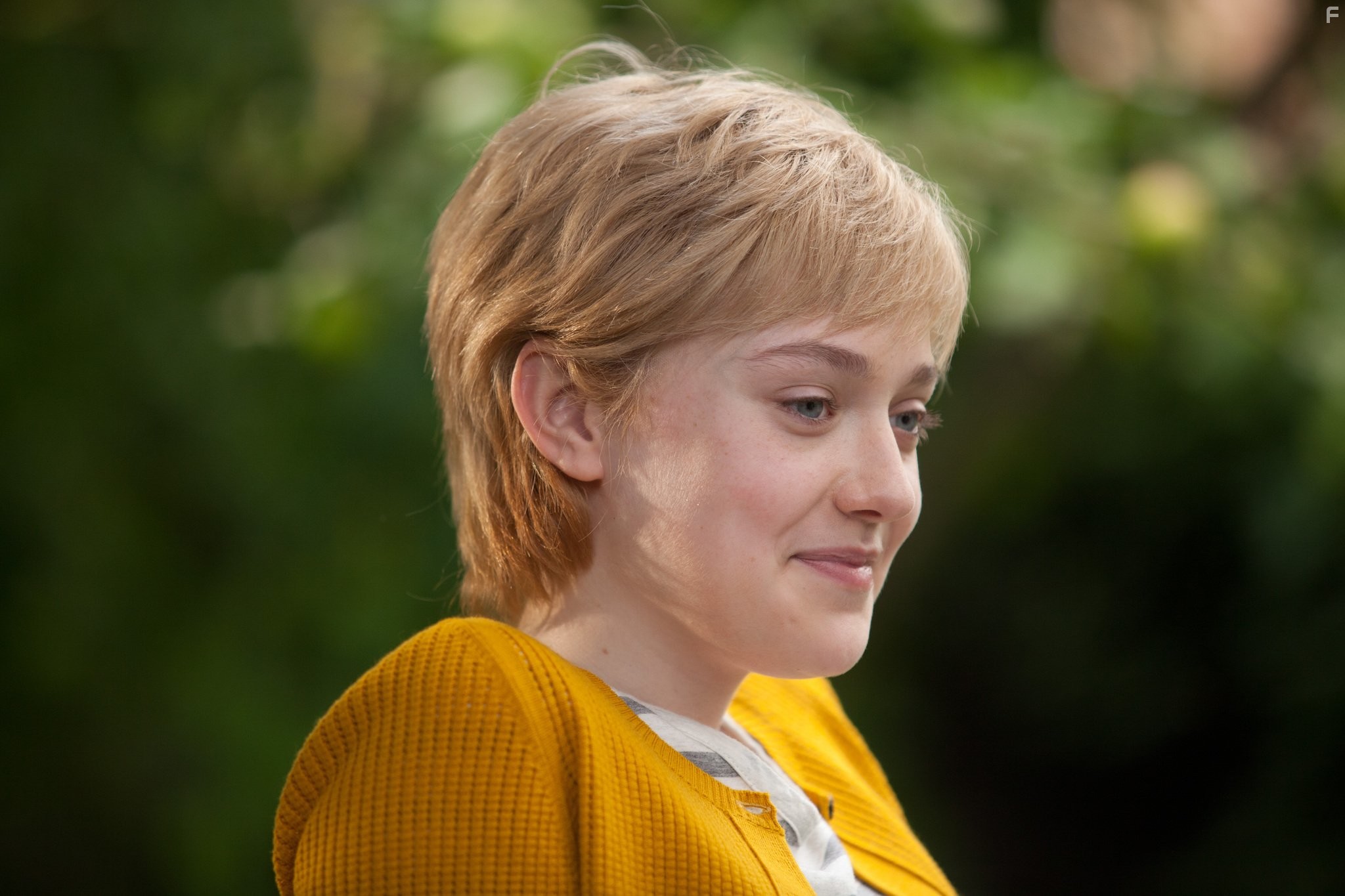 Dakota Fanning in Сейчас самое время (2012)