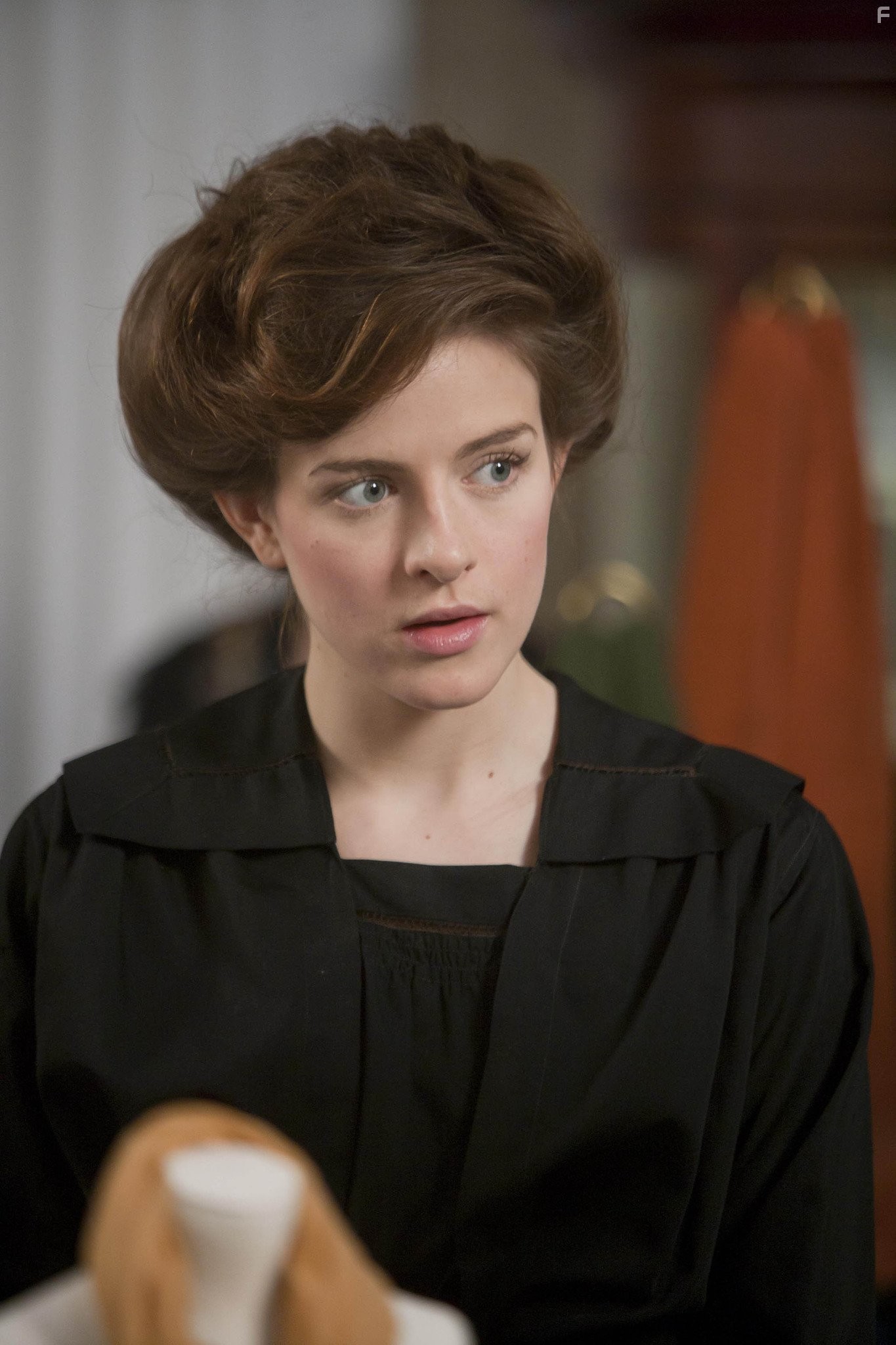 Aisling Loftus in Мистер Селфридж (2013)