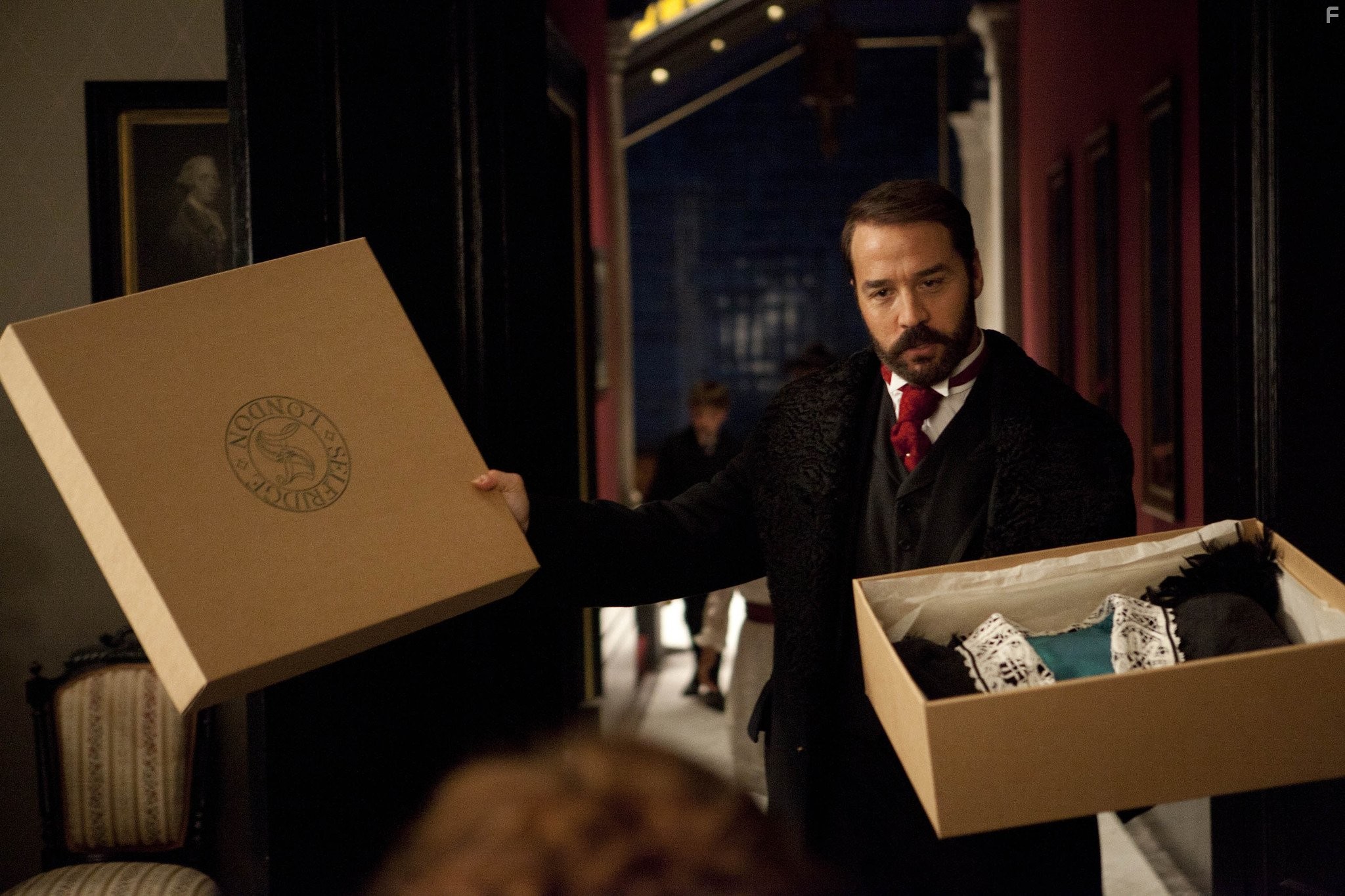 Jeremy Piven in Мистер Селфридж (2013)