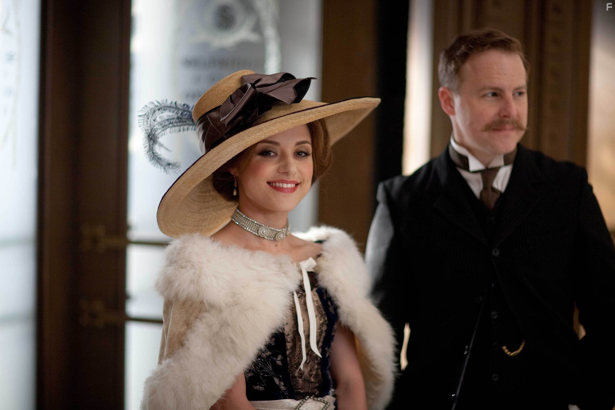 Samuel West and Zo? Tapper in Мистер Селфридж (2013)