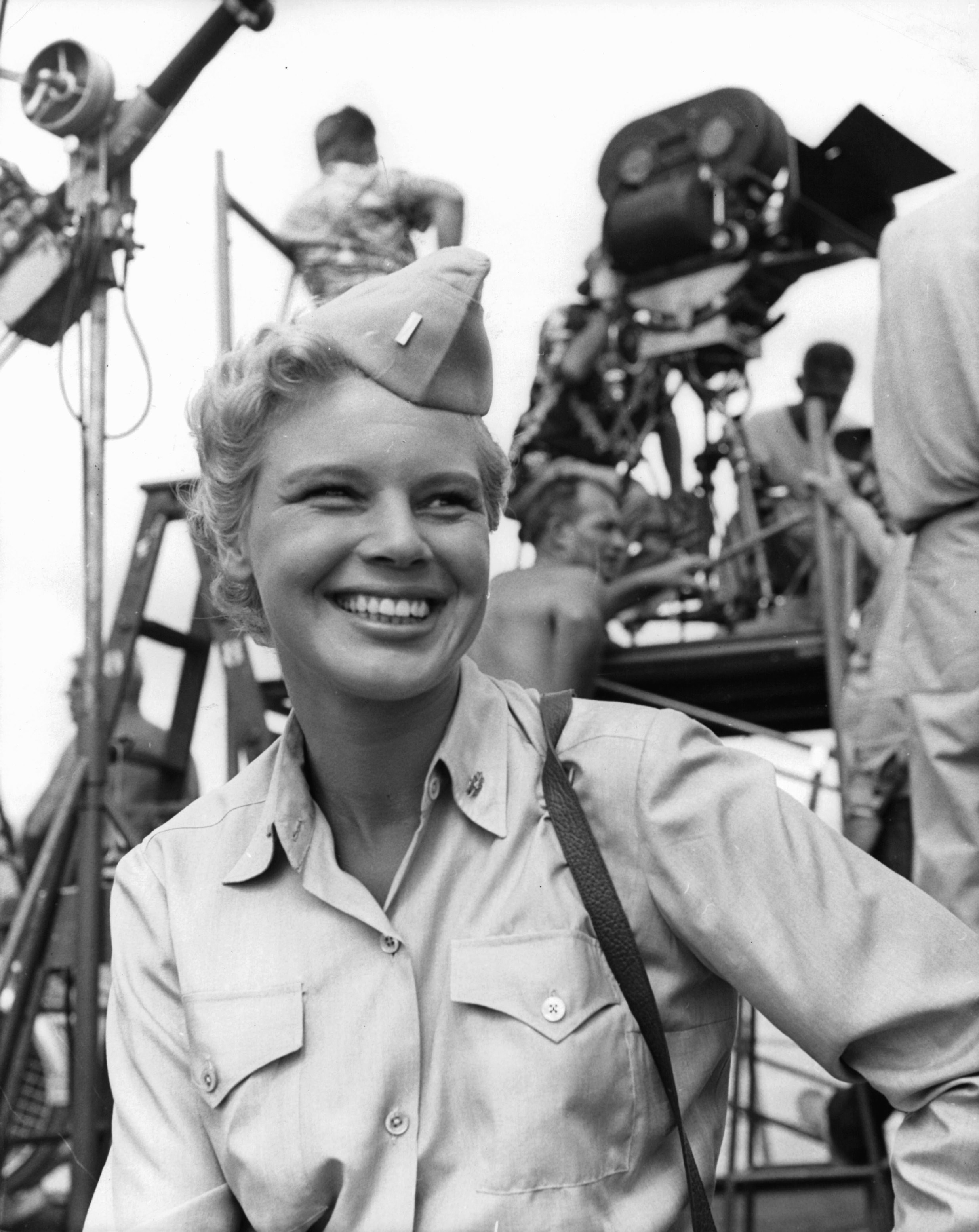 Betsy Palmer in Мистер Робертс (1955)