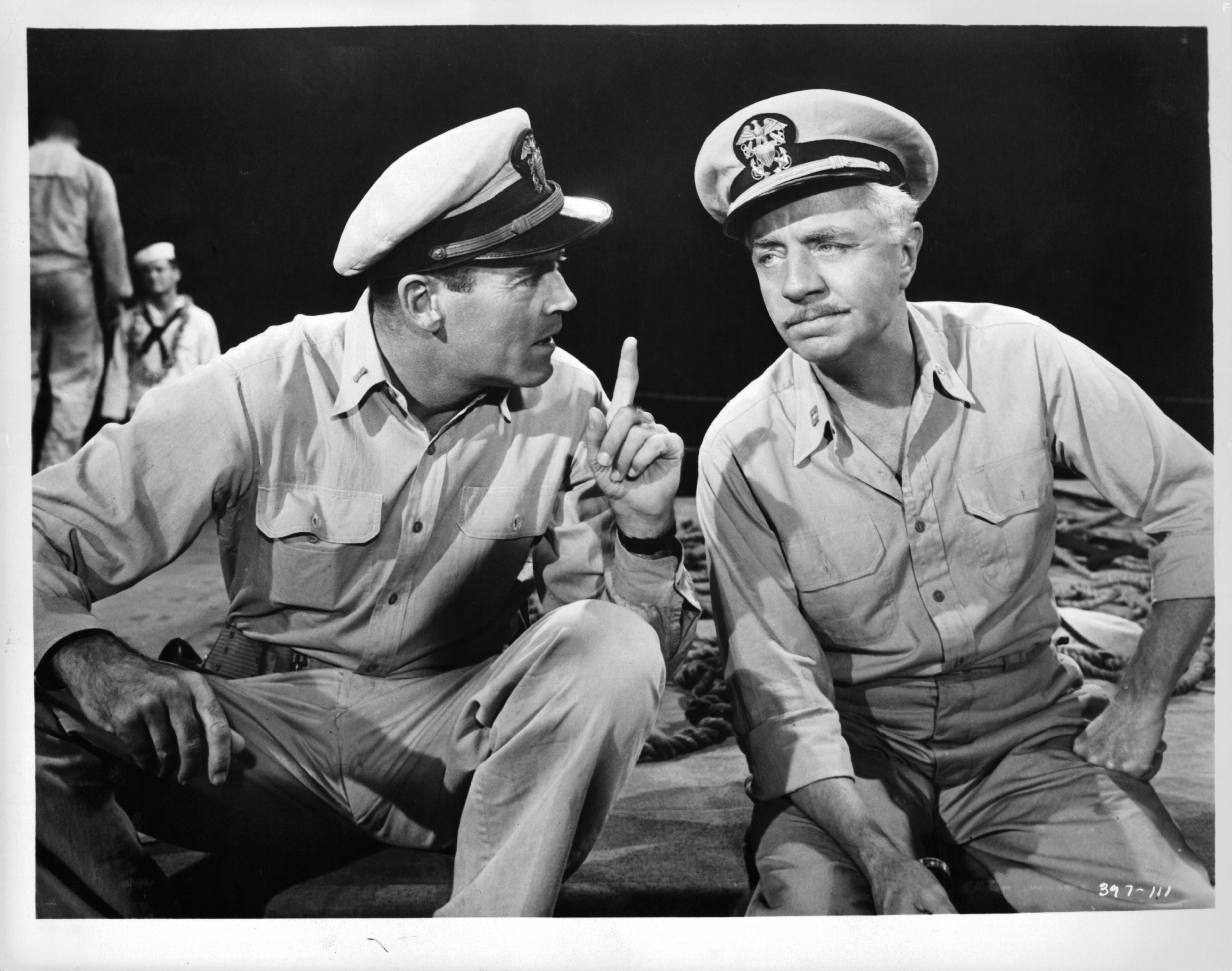 Henry Fonda and William Powell in Мистер Робертс (1955)