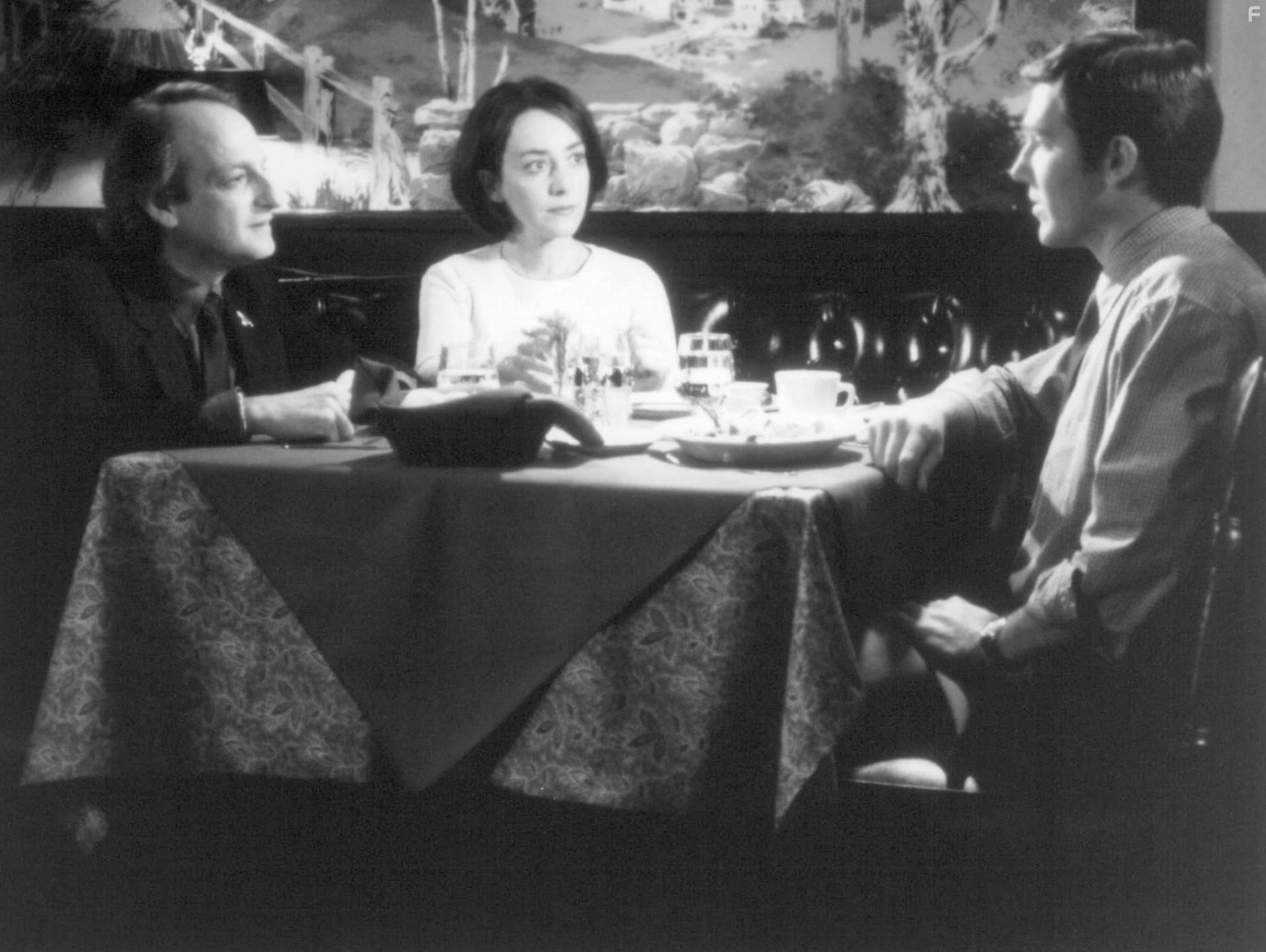 Loren Dean and David Paymer in Доктор Мамфорд (1999)