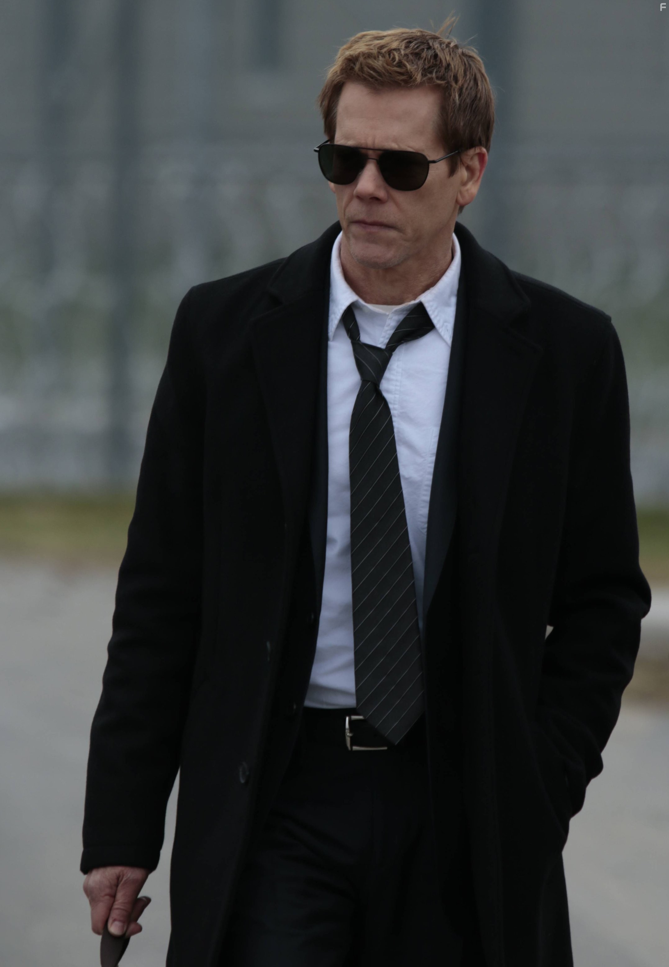 Kevin Bacon in Последователи (2013)