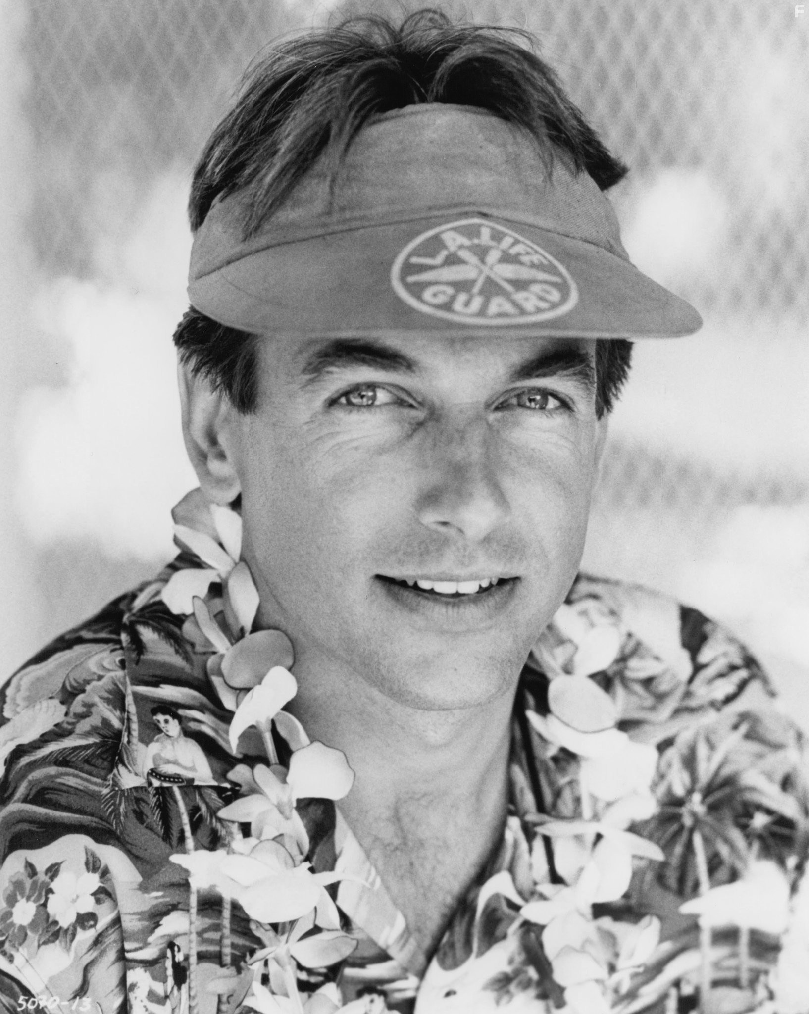 Mark Harmon in Летняя школа (1987)