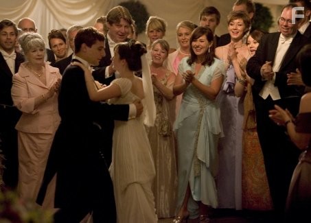 Stine Fischer Christensen, Sidse Babett Knudsen, Rolf Lassg?rd, and Christian Tafdrup in После свадьбы (2006)