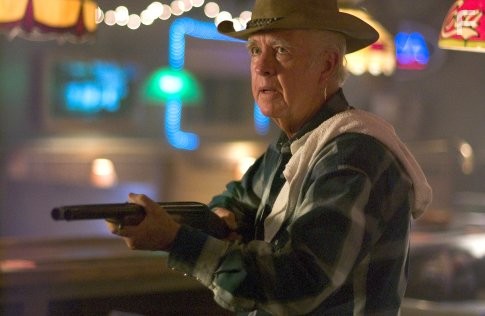 Clu Gulager in Пир (2005)