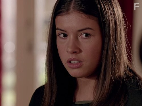 Aimee Kelly in Волчья кровь (2012)