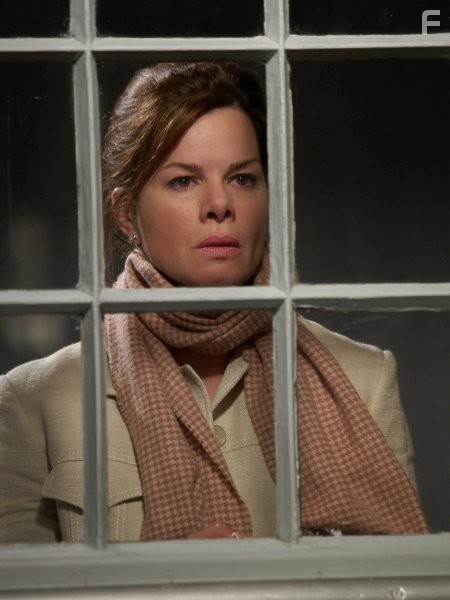 Marcia Gay Harden in Невидимый (2007)