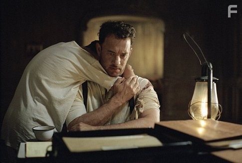 Tom Hanks in Проклятый путь (2002)