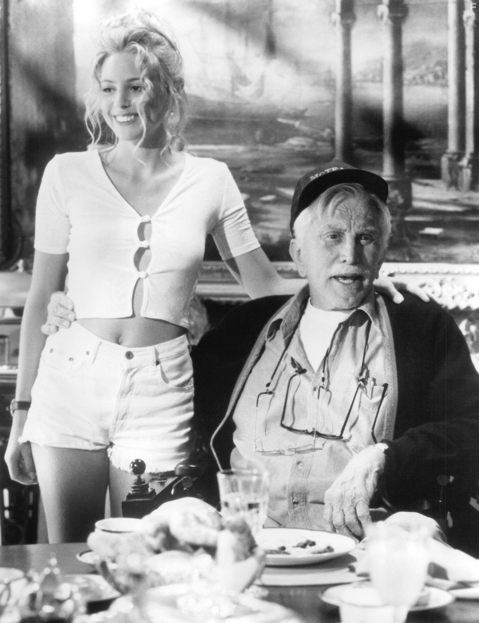 Kirk Douglas and Olivia d'Abo in Жадность (1994)