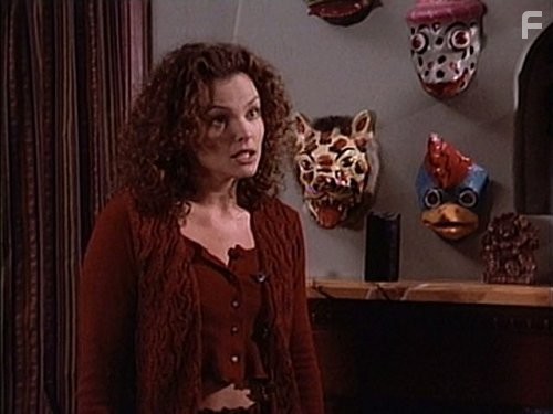 Dina Meyer in Beverly Hills 90210 (1990)