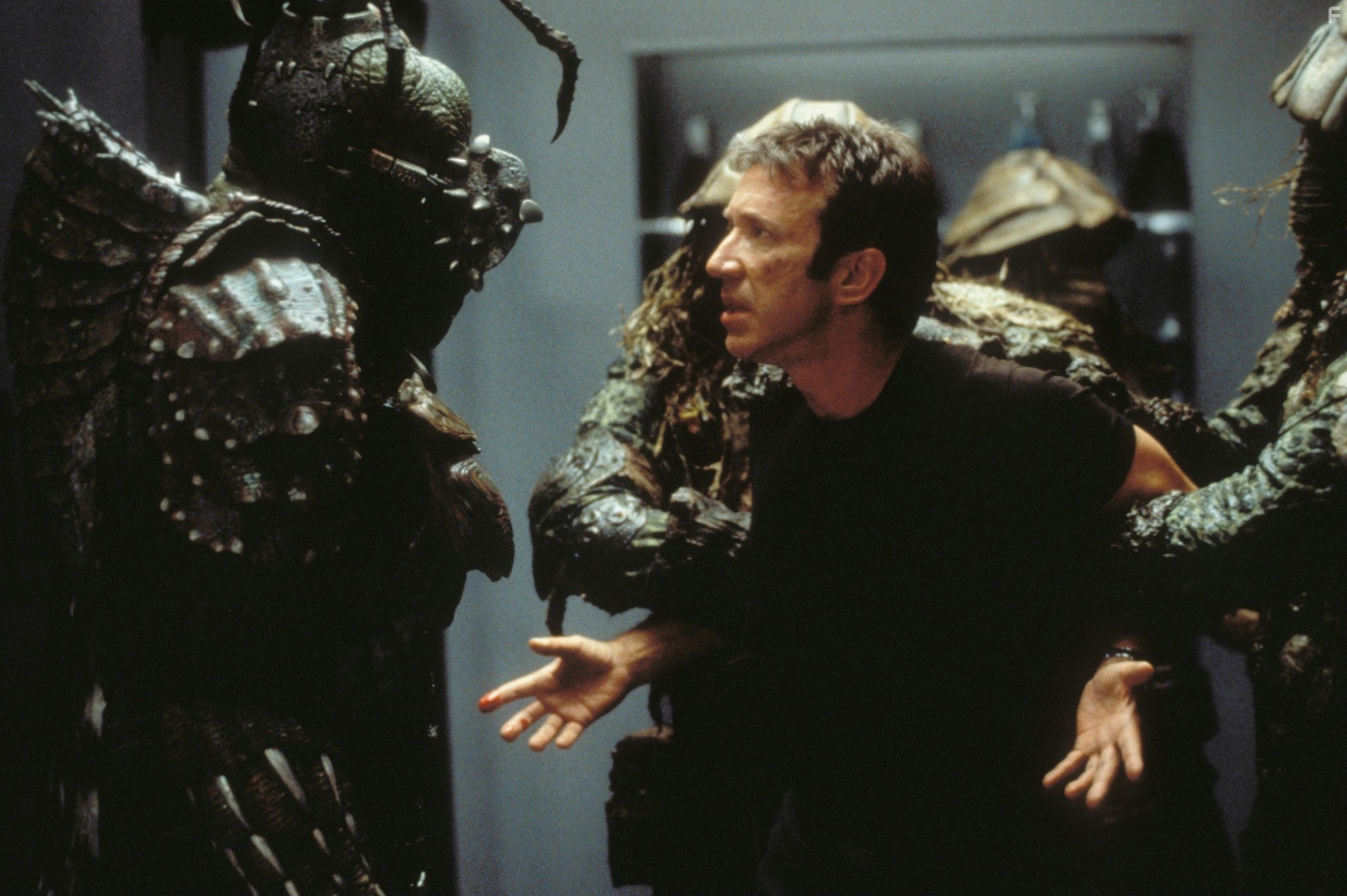 Tim Allen and Robin Sachs in В поисках галактики (1999)