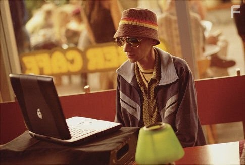 DJ Qualls in Земное ядро (2003)