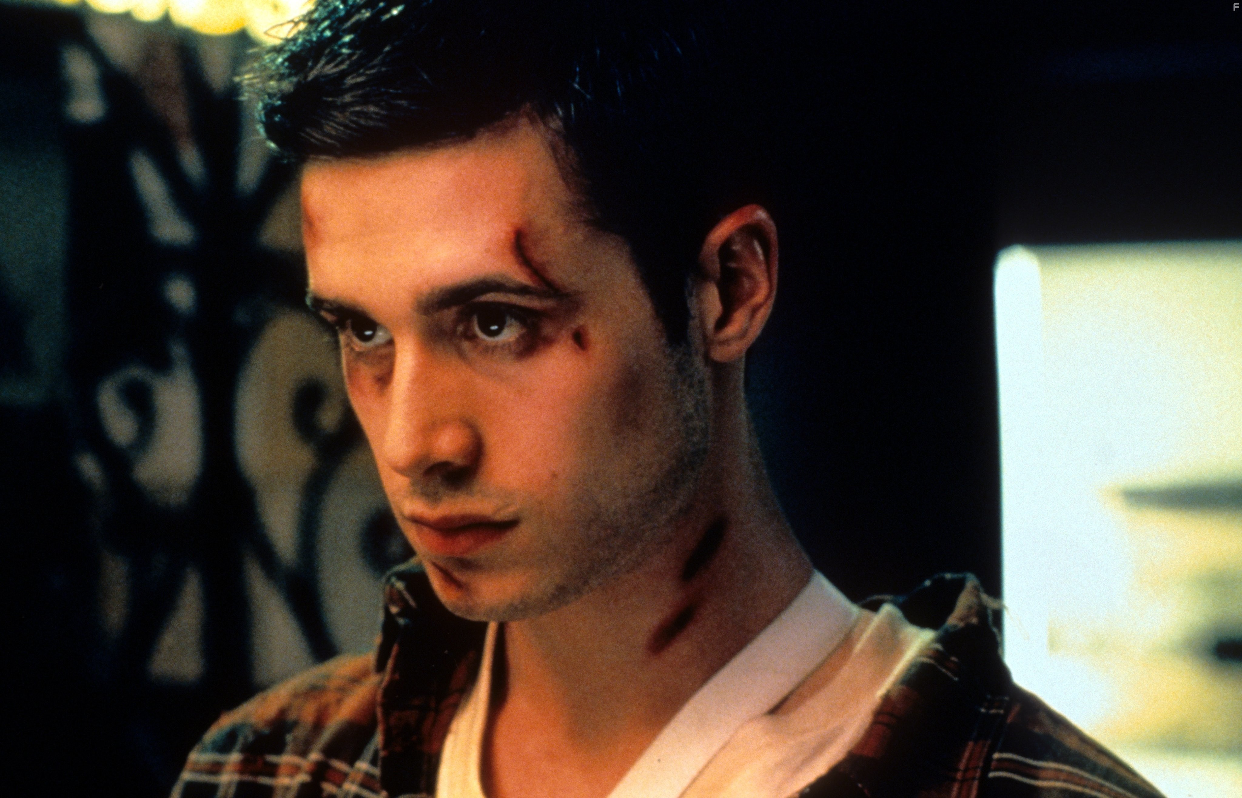 Freddie Prinze Jr. in Я всё еще знаю, что вы сделали прошлым летом (1998)