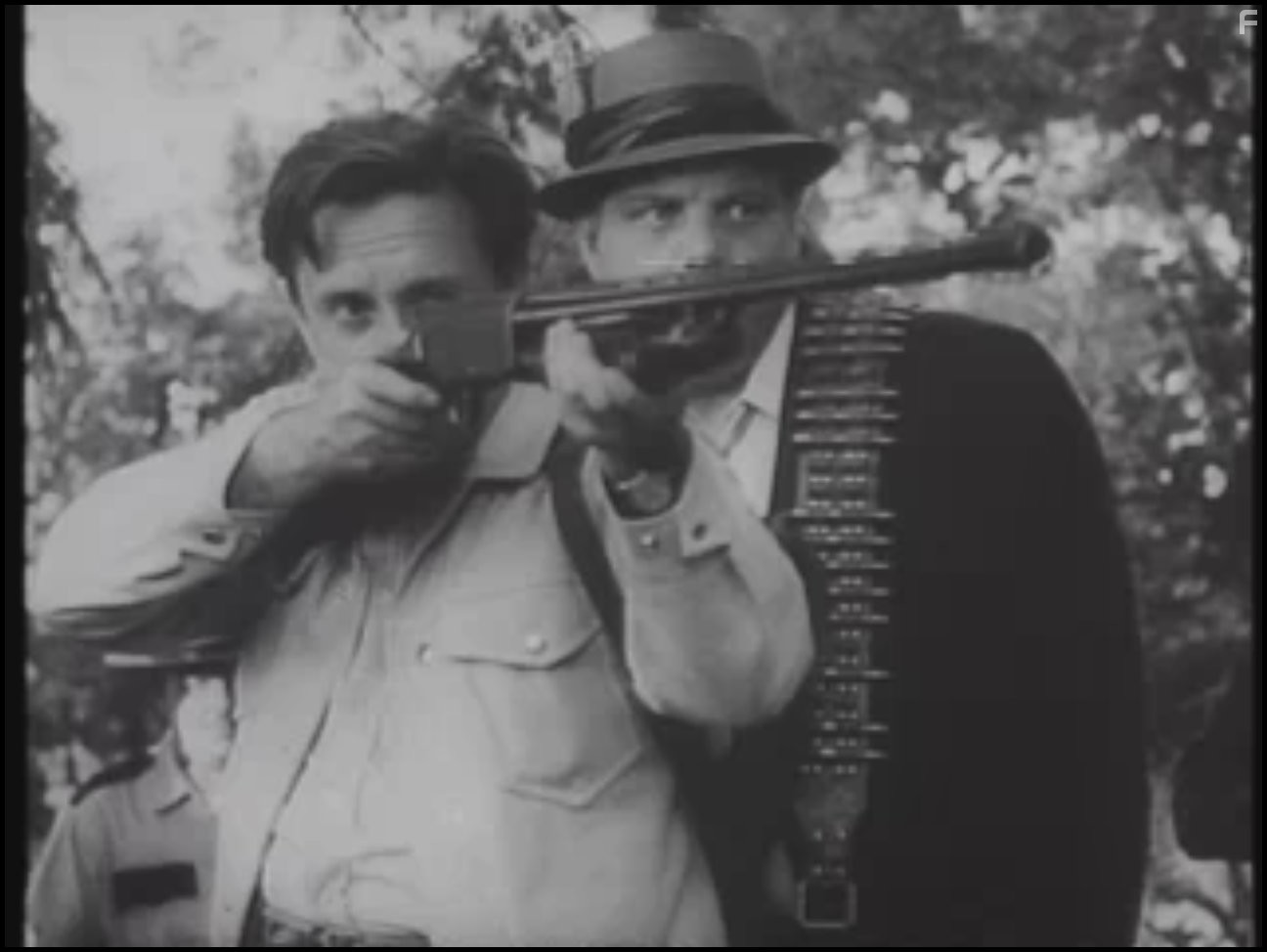 George Kosana and Vincent D. Survinski in Ночь живых мертвецов (1968)