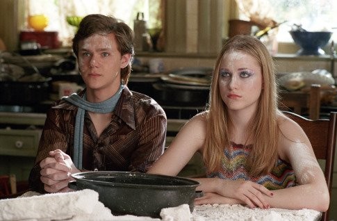 Joseph Cross and Evan Rachel Wood in На острой грани (2006)