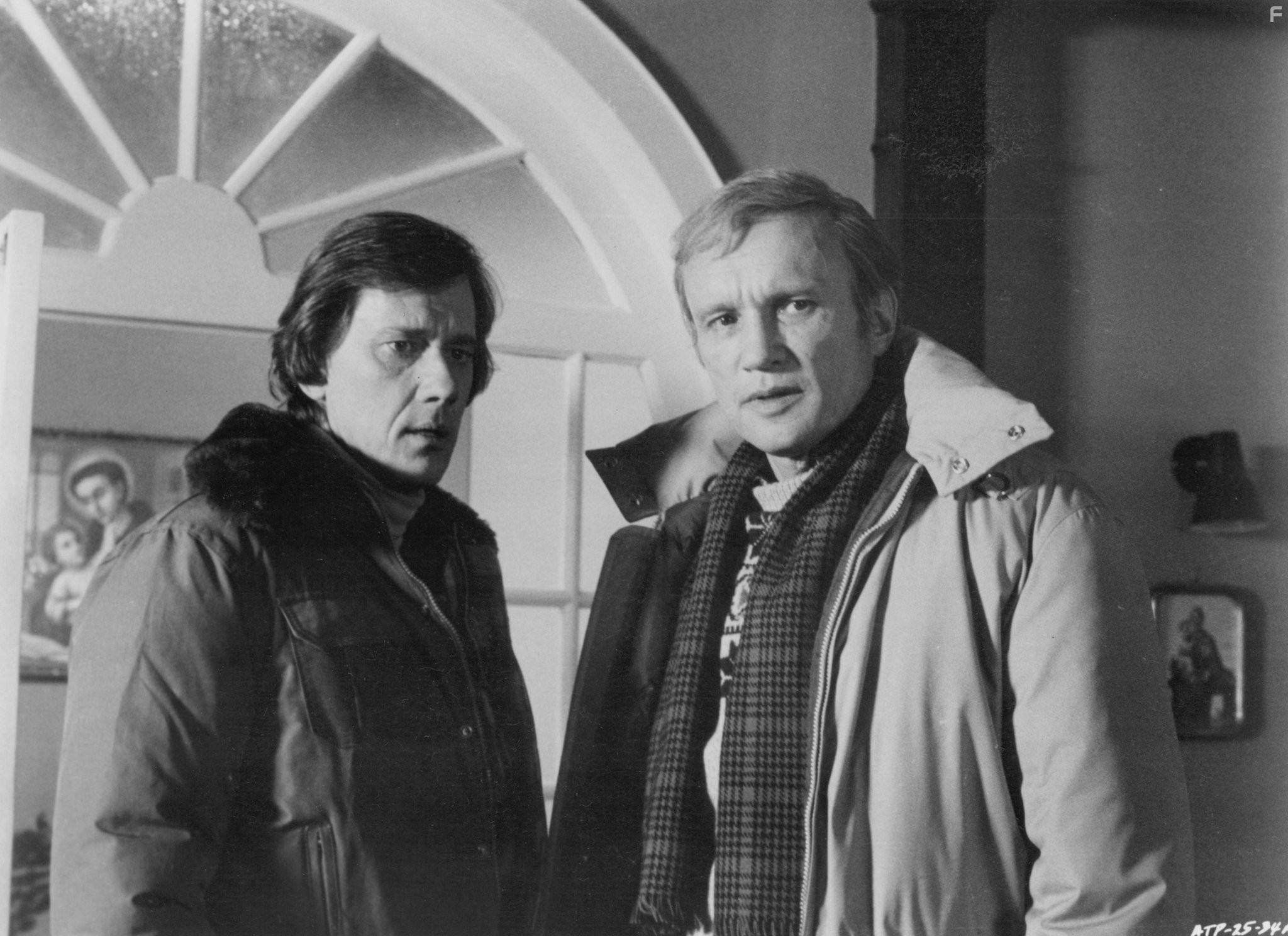 James Olson and Andrew Prine in Амитивилль 2: Одержимость (1982)