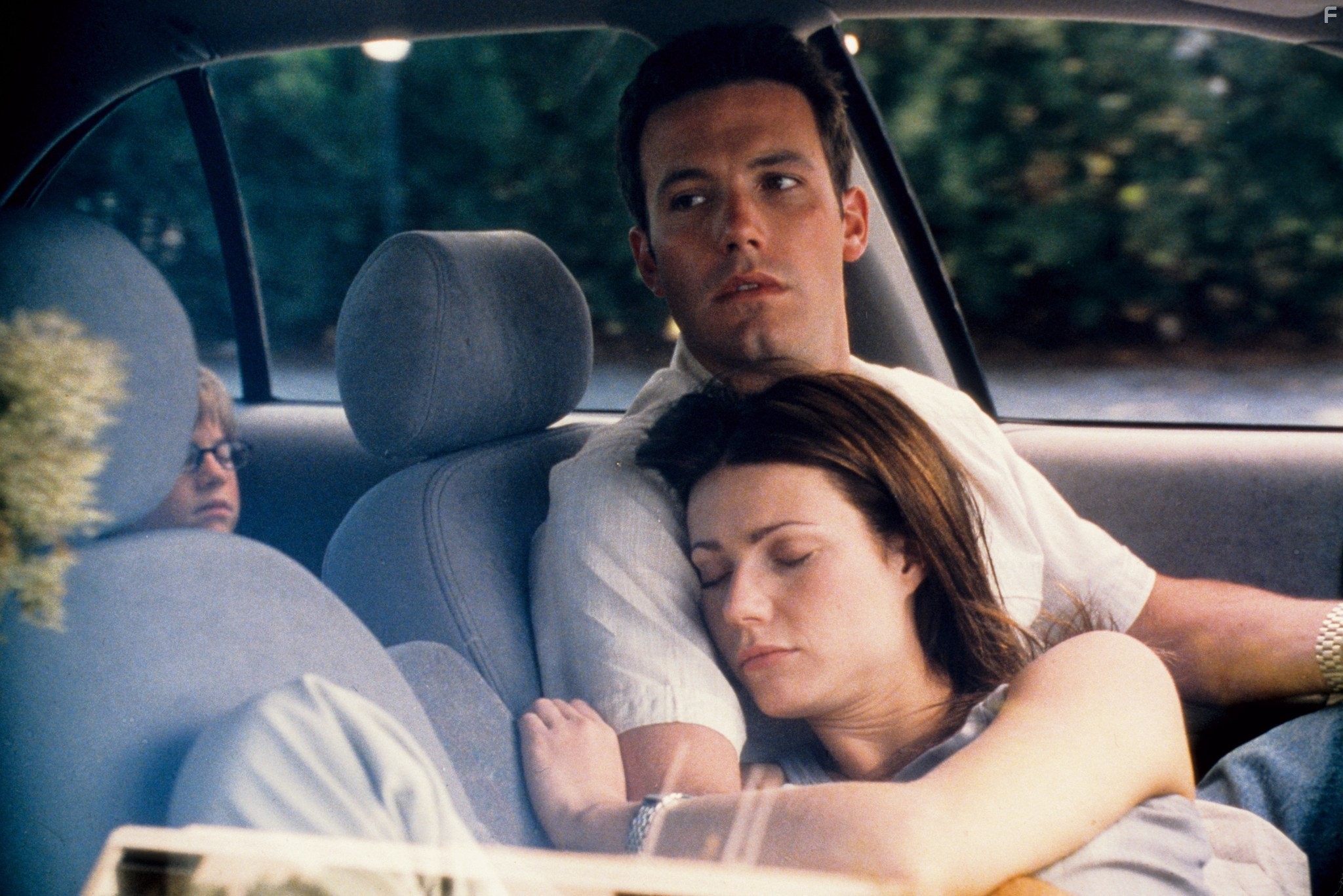 Ben Affleck and Gwyneth Paltrow in Чyжой билет (2000)