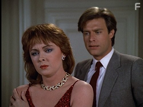 John James and Susan Scannell in Династия (1981)