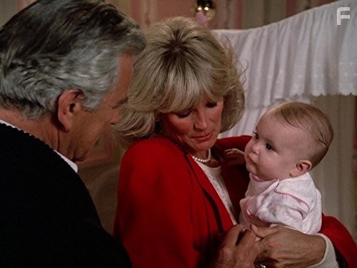 John Forsythe and Linda Evans in Династия (1981)