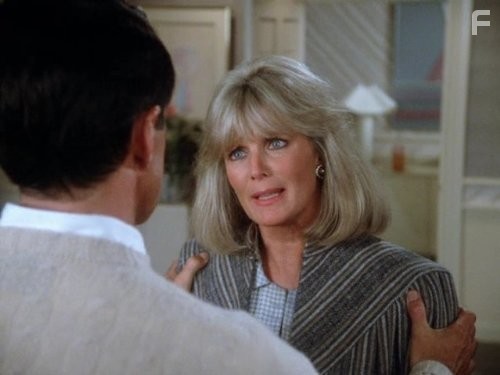 Linda Evans in Династия (1981)