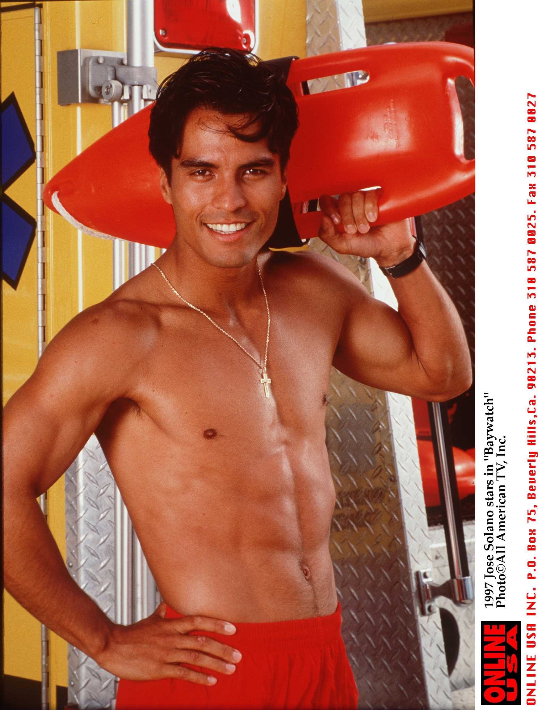 Jos? Solano in Спасатели Малибу (1989)