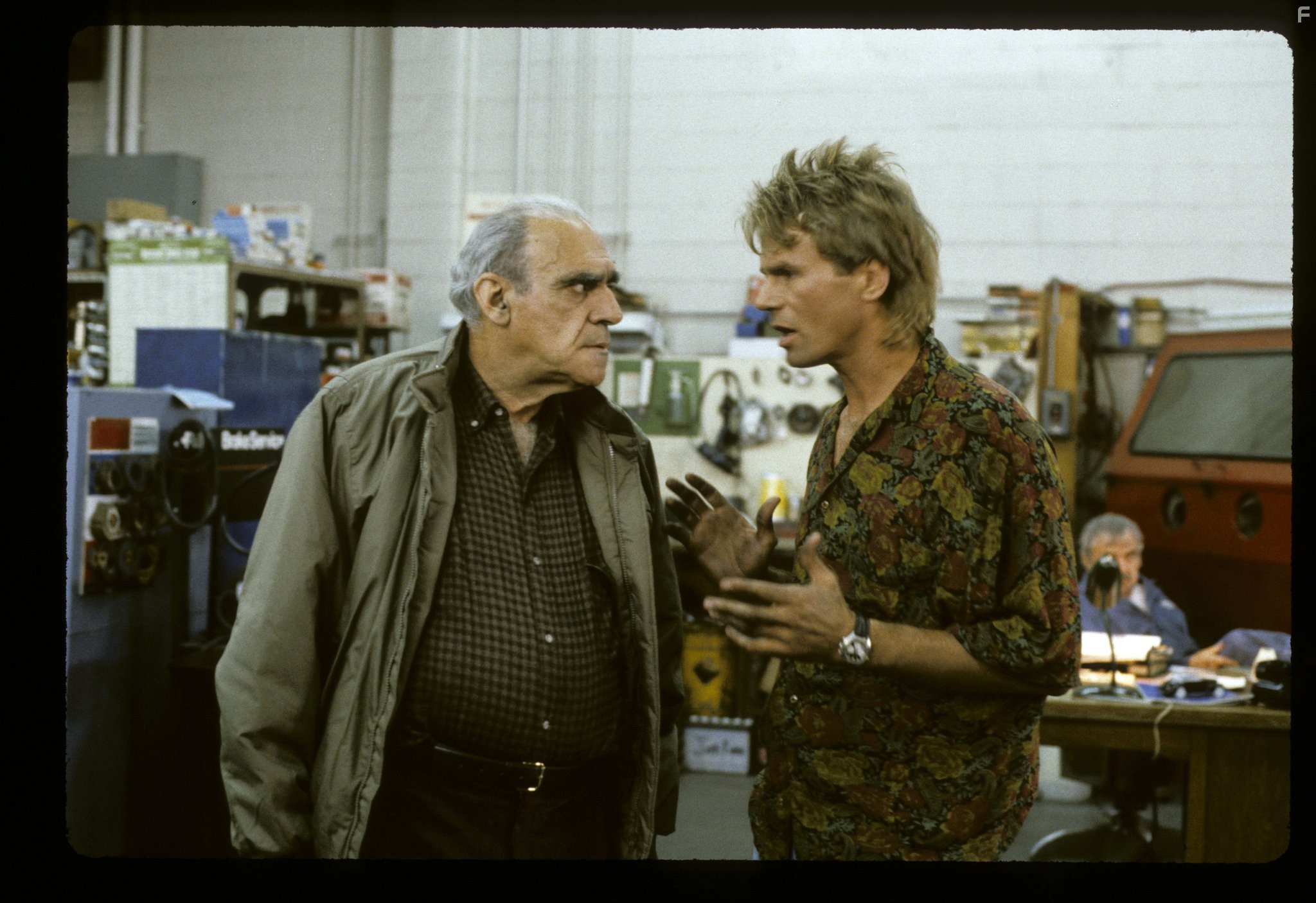 Секретный агент Макгайвер