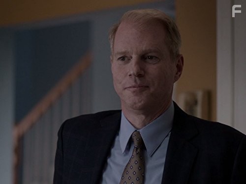 Noah Emmerich in Американцы (2013)