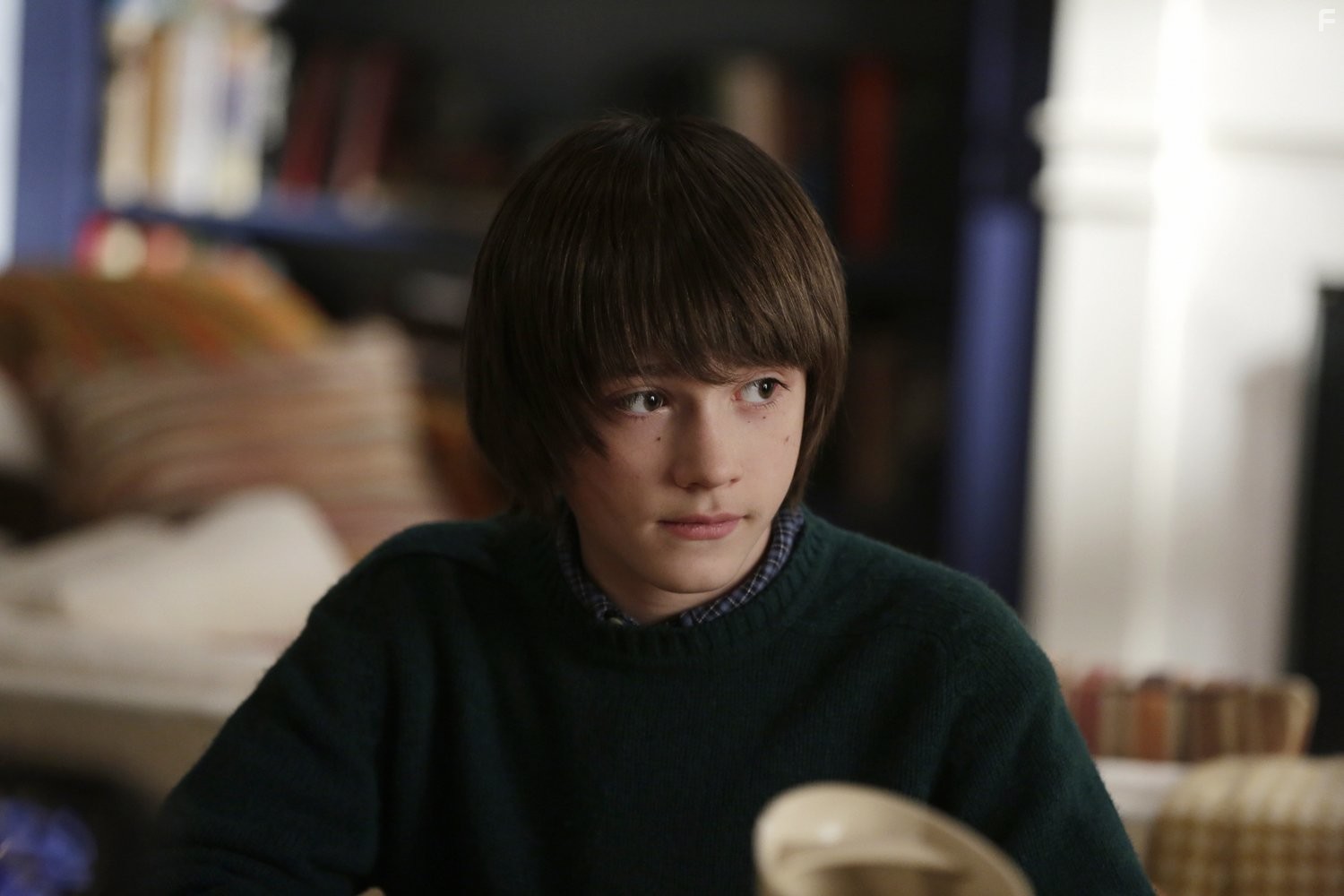 Keidrich Sellati in Американцы (2013)