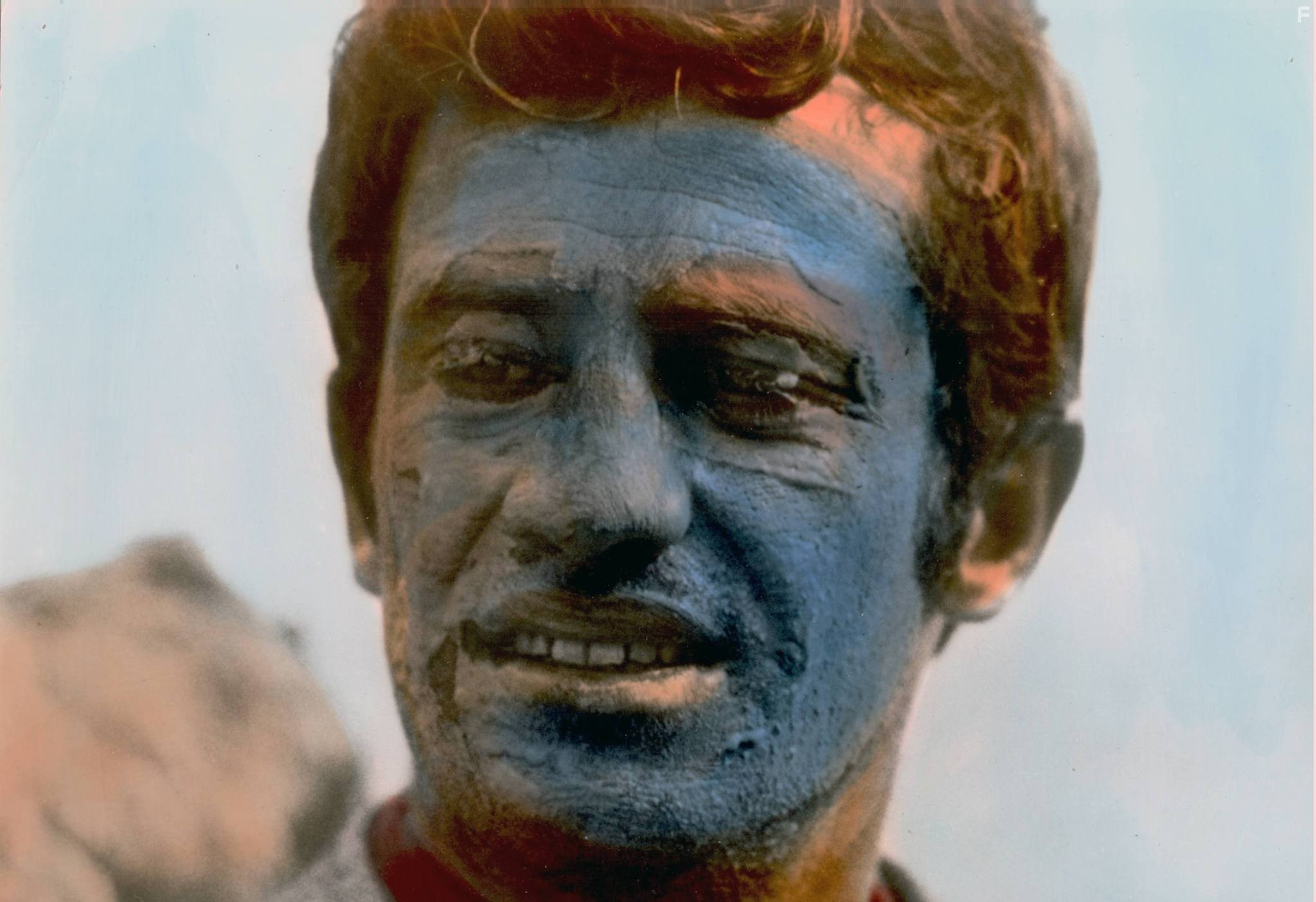 Jean-Paul Belmondo in Безумный Пьеро (1965)