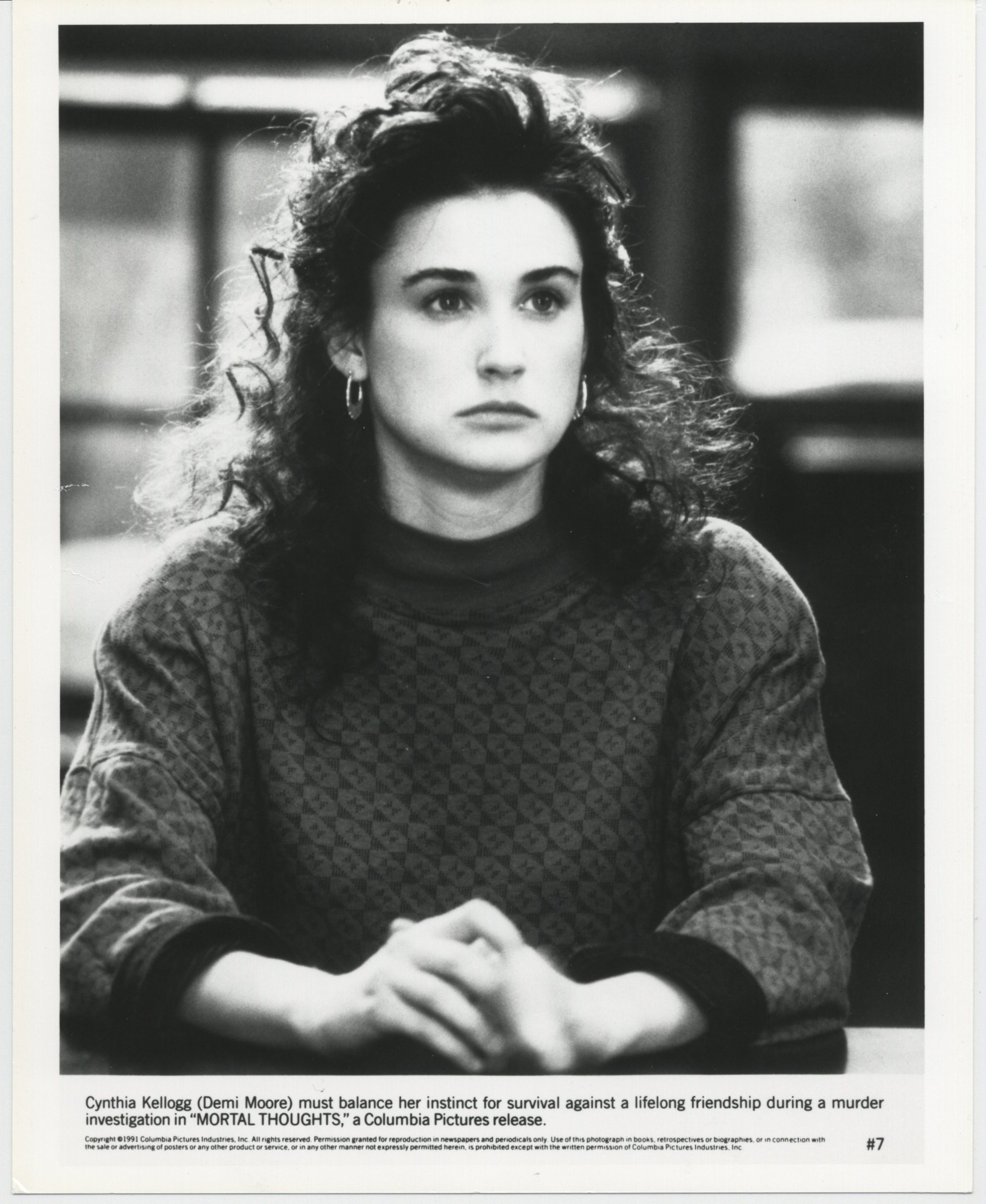 Demi Moore in Смертельные мысли (1991)
