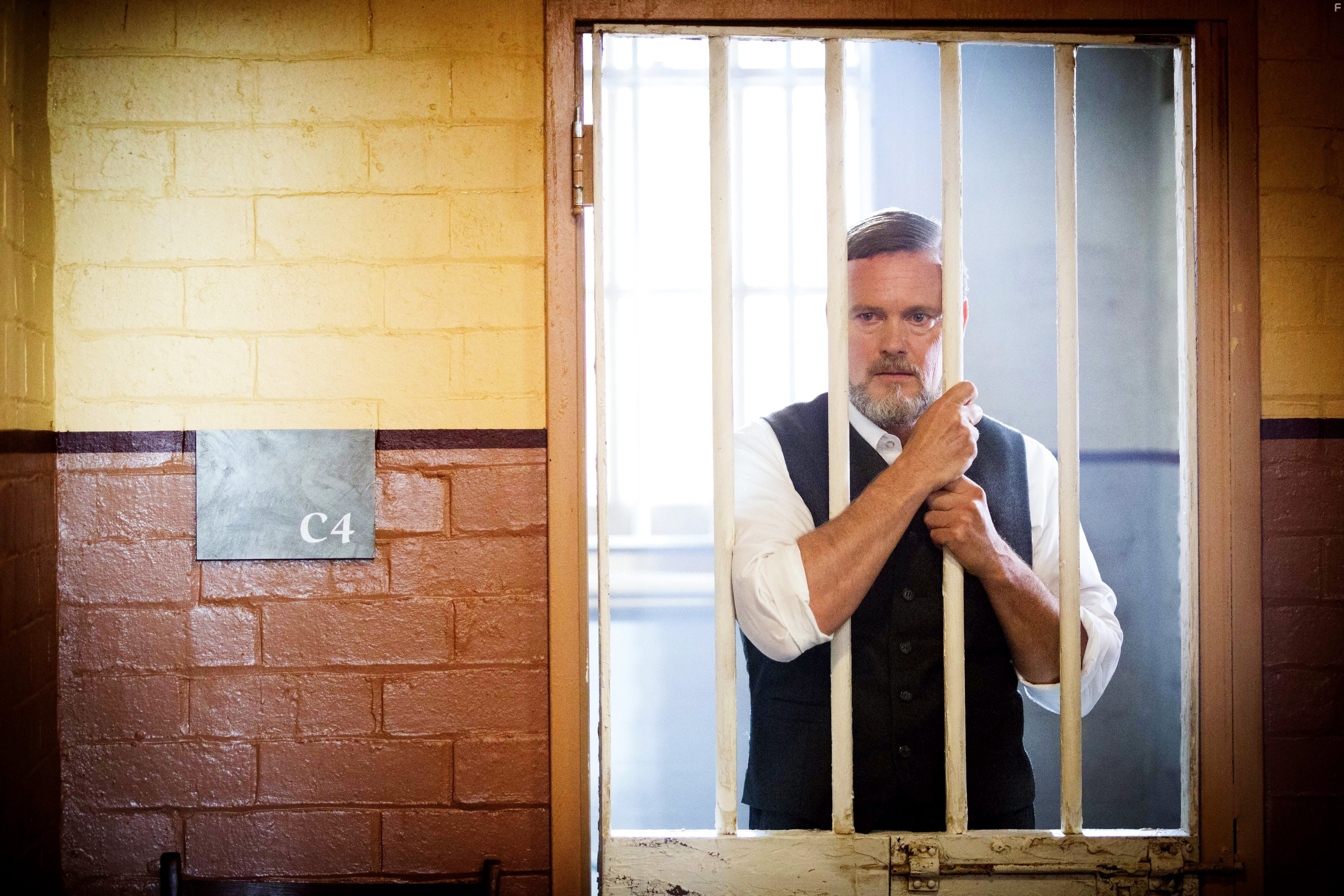 Craig McLachlan in Доктор Блейк (2013)