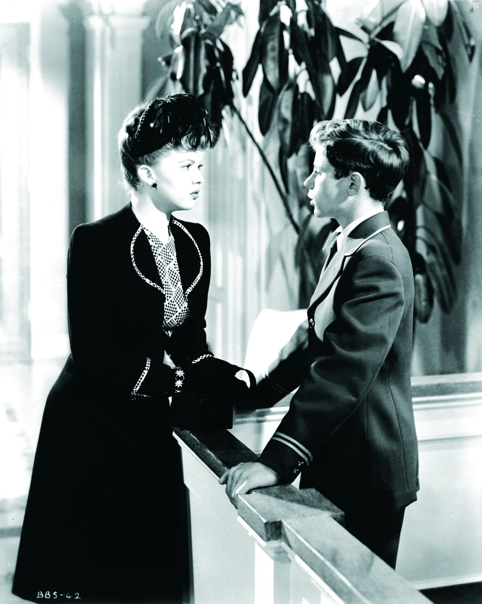 Myrna Loy in Холостяк и девчонка (1947)