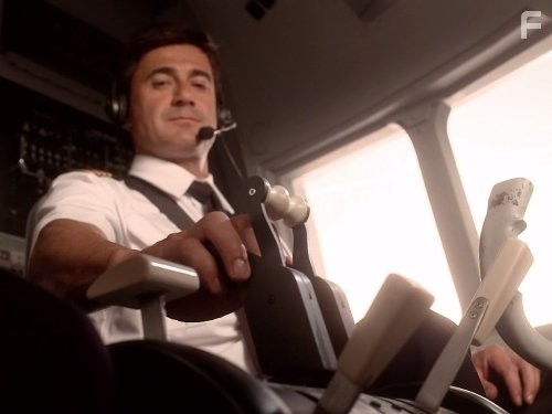 Расследования авиакатастроф (2003)