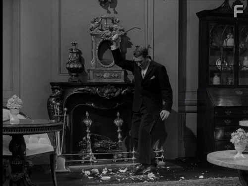 Richard Haydn in Сумеречная зона (1959)