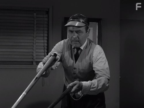 Jonathan Winters in Сумеречная зона (1959)