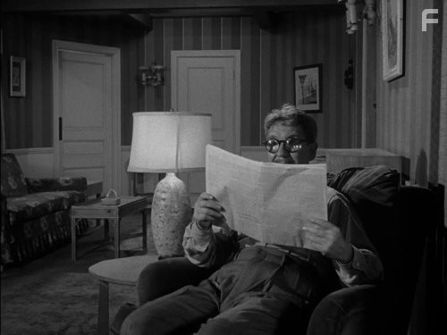 Burgess Meredith in Сумеречная зона (1959)