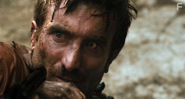 Sharlto Copley in Район 9 (2009)