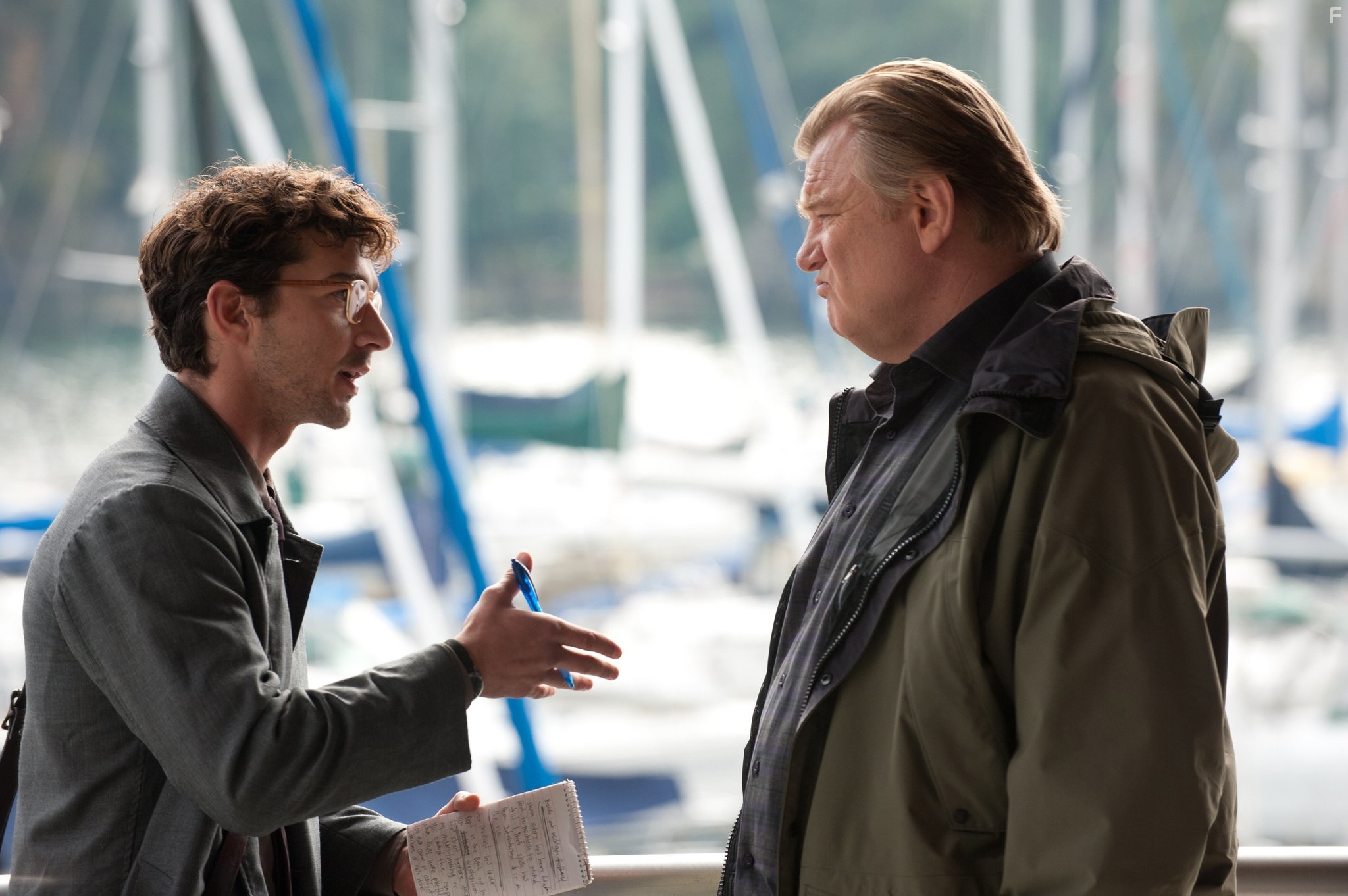 Brendan Gleeson and Shia LaBeouf in Грязные игры (2012)