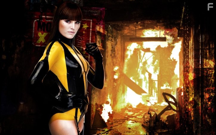 Malin Akerman in Хранители (2009)