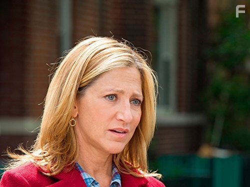 Edie Falco in Сестра Джеки (2009)