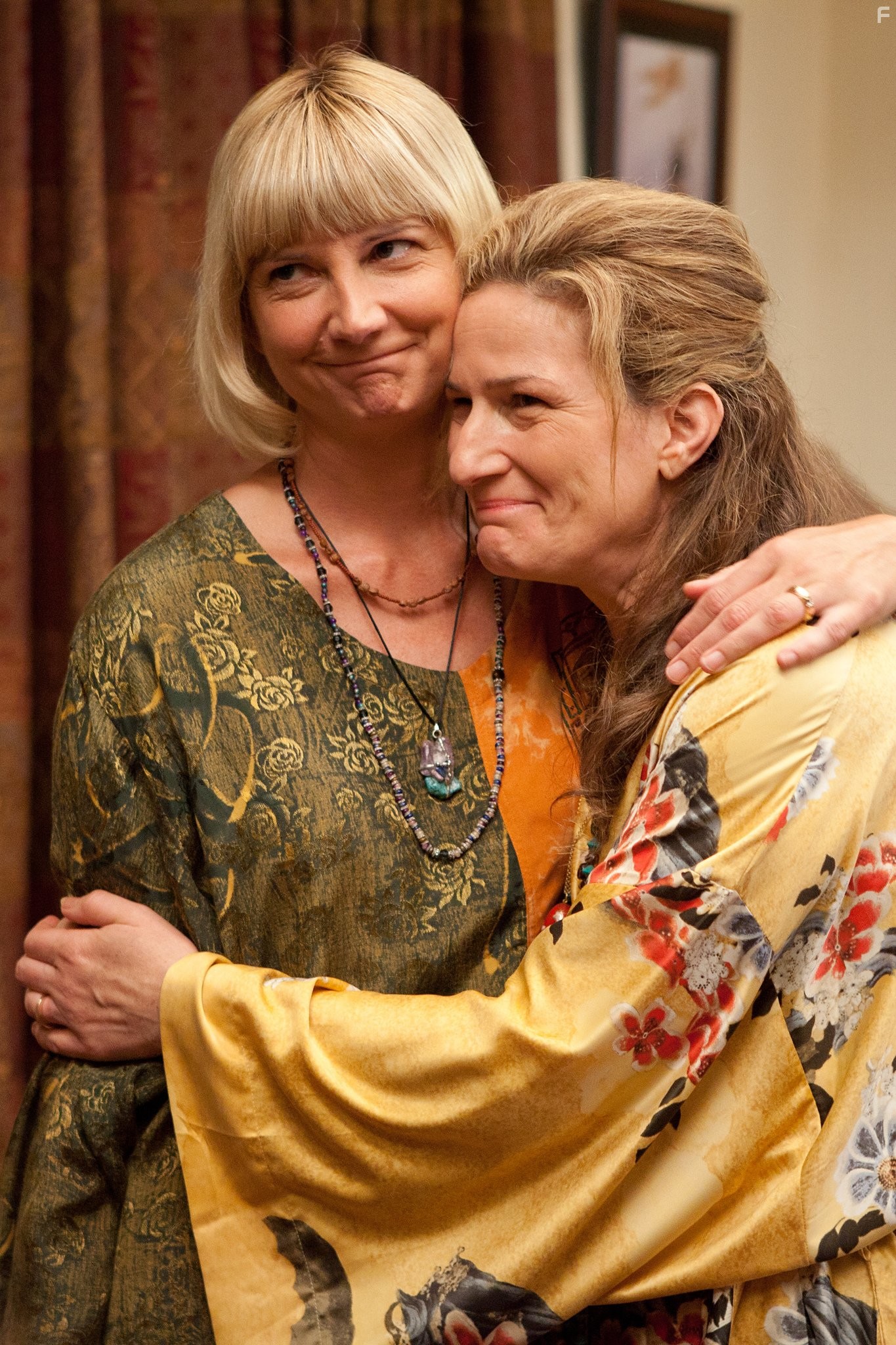 Ana Gasteyer and Kerri Kenney in Коротышка (2012)