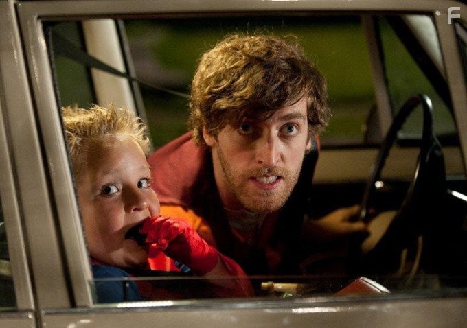 Thomas Middleditch and Jackson Nicoll in Коротышка (2012)