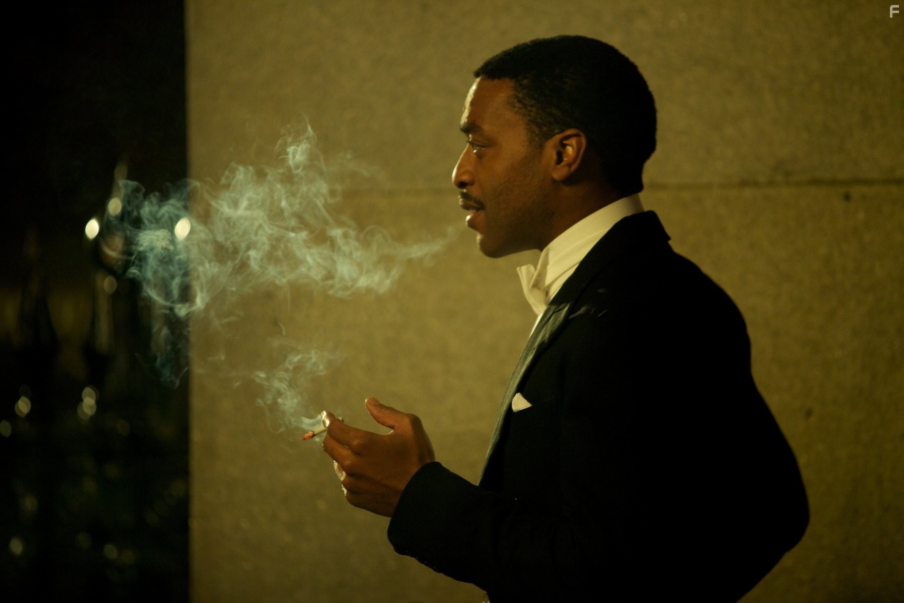 Chiwetel Ejiofor in Танцы на грани (2013)