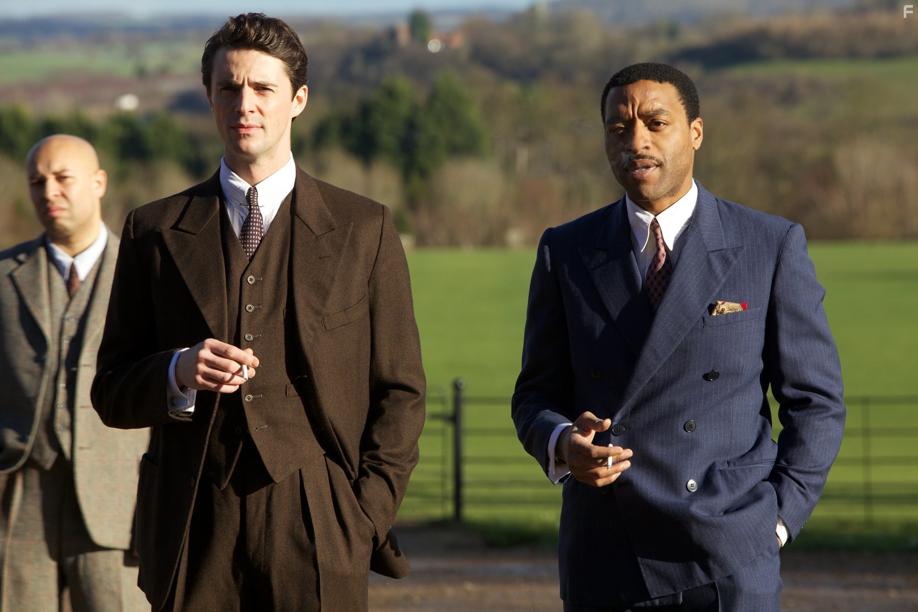 Chiwetel Ejiofor and Matthew Goode in Танцы на грани (2013)