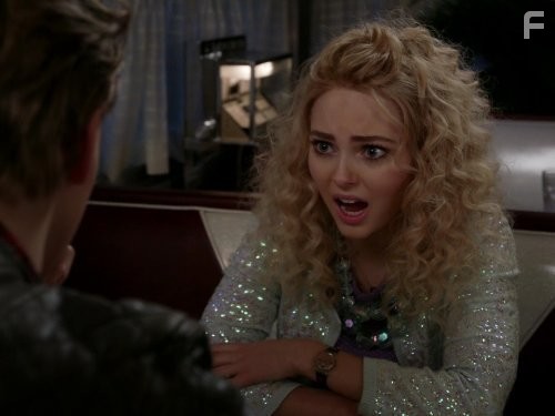 AnnaSophia Robb in Дневники Кэрри (2013)