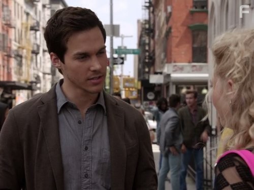 AnnaSophia Robb and Chris Wood in Дневники Кэрри (2013)