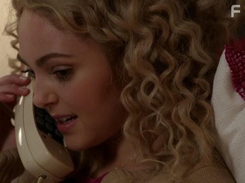AnnaSophia Robb in Дневники Кэрри (2013)