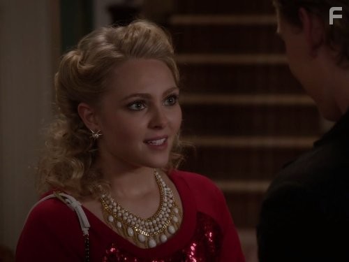 AnnaSophia Robb in Дневники Кэрри (2013)
